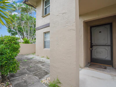 13719 Via Aurora Way, Delray Beach, FL 33484