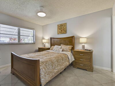 3402 Theo Way, West Palm Beach, FL 33417