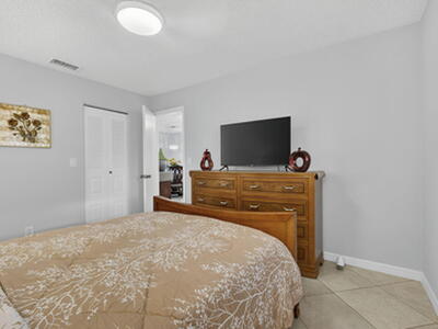 3402 Theo Way, West Palm Beach, FL 33417