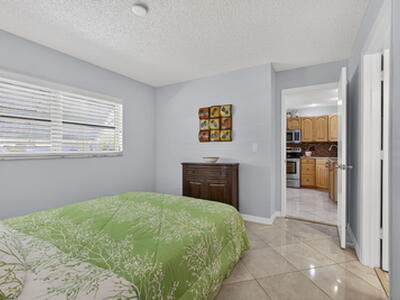 3402 Theo Way, West Palm Beach, FL 33417