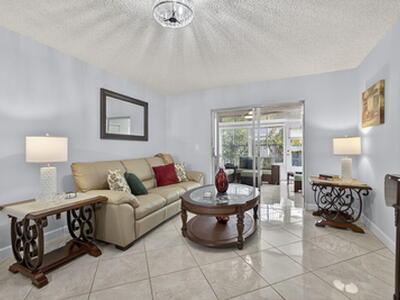 3402 Theo Way, West Palm Beach, FL 33417