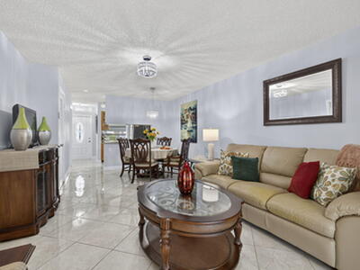 3402 Theo Way, West Palm Beach, FL 33417