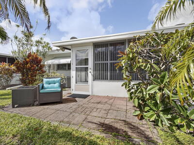 3402 Theo Way, West Palm Beach, FL 33417