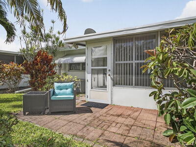 3402 Theo Way, West Palm Beach, FL 33417