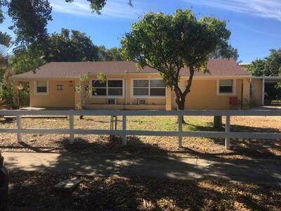 520 52nd Street, West Palm Beach, FL 33407