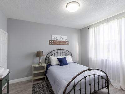 2040 Greenview Shores Boulevard, Wellington, FL 33414