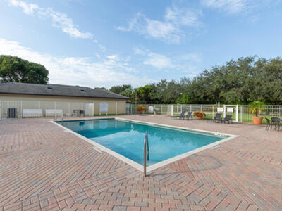 2040 Greenview Shores Boulevard, Wellington, FL 33414