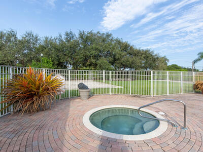 2040 Greenview Shores Boulevard, Wellington, FL 33414