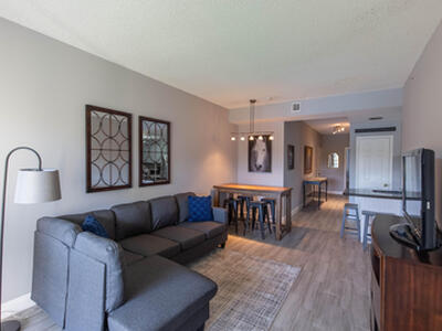 2040 Greenview Shores Boulevard, Wellington, FL 33414