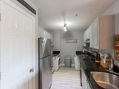 2040 Greenview Shores Boulevard, Wellington, FL 33414