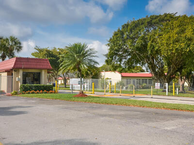 477 Lake Dora Drive, West Palm Beach, FL 33411