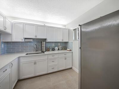 2812 S Garden Drive, Lake Worth, FL 33461