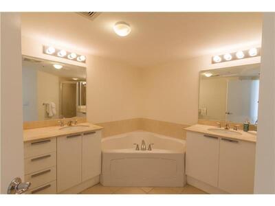 16699 Collins Avenue, Sunny Isles Beach, FL 33160