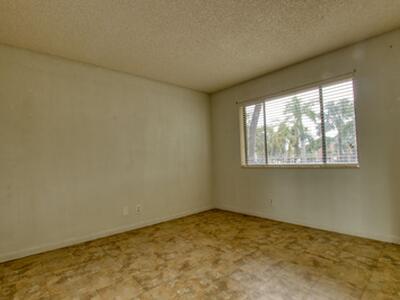 4489 Luxemburg Court, Lake Worth, FL 33467