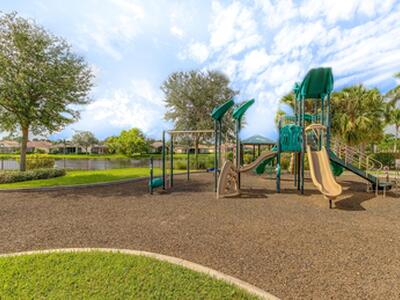 8339 Mulligan Circle, Port Saint Lucie, FL 34986