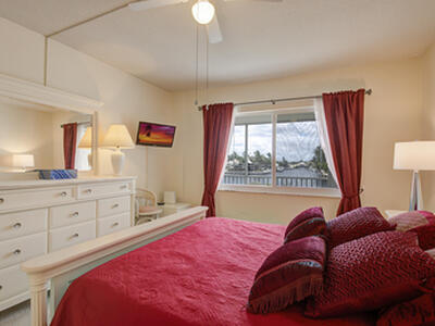 3100 S Ocean Boulevard, Highland Beach, FL 33487