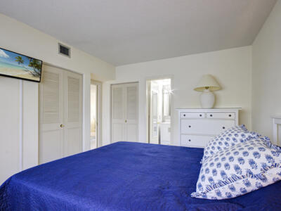 3100 S Ocean Boulevard, Highland Beach, FL 33487