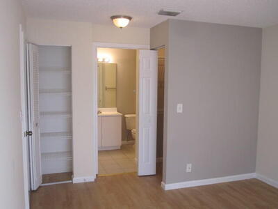 5070 Sanctuary Way, West Palm Beach, FL 33417