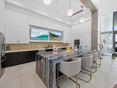 5577 Saint Armands Way, Westlake, FL 33470