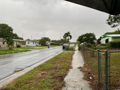 1353 9th Street, West Palm Beach, FL 33401