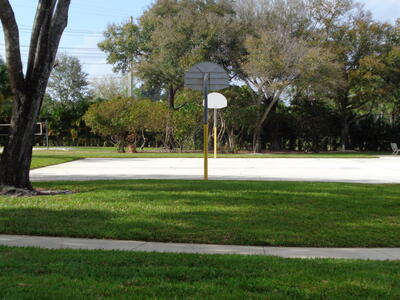 505 5th Way, West Palm Beach, FL 33407