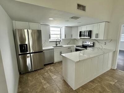 1605 Old Cypress Trail, Wellington, FL 33414