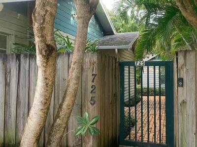 725 New Jersey Street, West Palm Beach, FL 33401