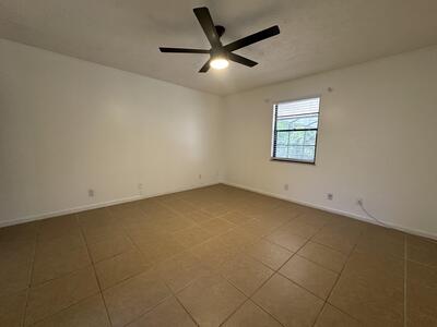 1686 SE Trumpet Lane, Port Saint Lucie, FL 34983