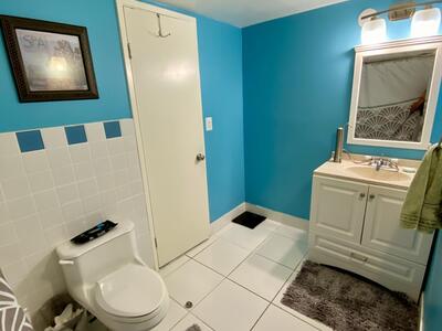 1750 NE 191st Street, Miami, FL 33179