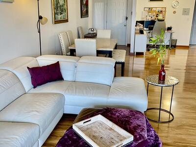 1750 NE 191st Street, Miami, FL 33179