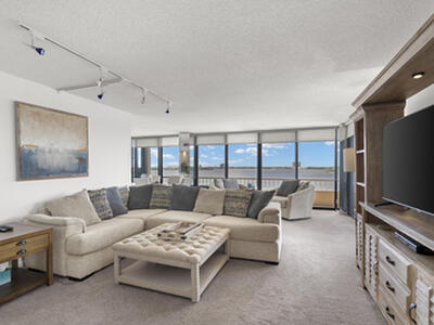 5550 N Ocean Drive, Singer Island, FL 33404