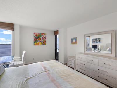 5550 N Ocean Drive, Singer Island, FL 33404