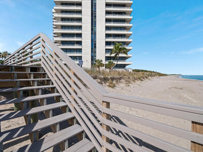 5550 N Ocean Drive, Singer Island, FL 33404