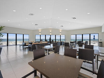 5550 N Ocean Drive, Singer Island, FL 33404