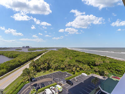 5550 N Ocean Drive, Singer Island, FL 33404