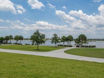 19246 Rolling Acres Road, Loxahatchee, FL 33470