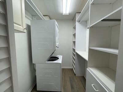 221 SE 1st Avenue, Boynton Beach, FL 33435