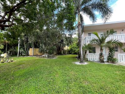 221 SE 1st Avenue, Boynton Beach, FL 33435