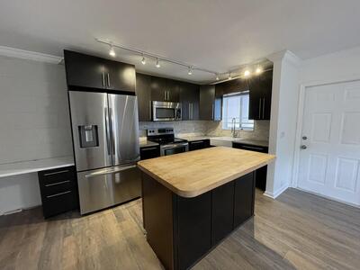 221 SE 1st Avenue, Boynton Beach, FL 33435