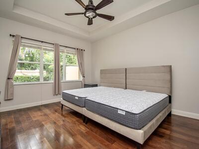 10265 Isle Wynd Court, Boynton Beach, FL 33437