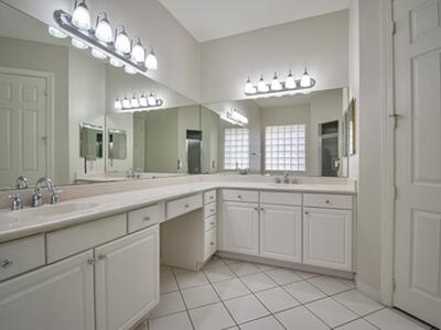 10265 Isle Wynd Court, Boynton Beach, FL 33437