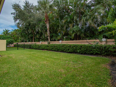10265 Isle Wynd Court, Boynton Beach, FL 33437