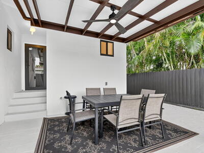 5008 Parker Avenue, West Palm Beach, FL 33405