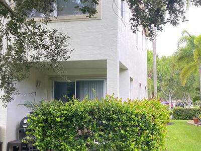 9814 Shepard Place, Wellington, FL 33414