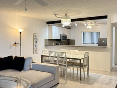 5130 Las Verdes Circle