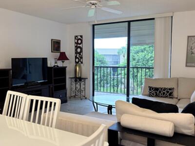 5130 Las Verdes Circle, Delray Beach, FL 33484