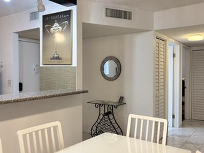 5130 Las Verdes Circle, Delray Beach, FL 33484