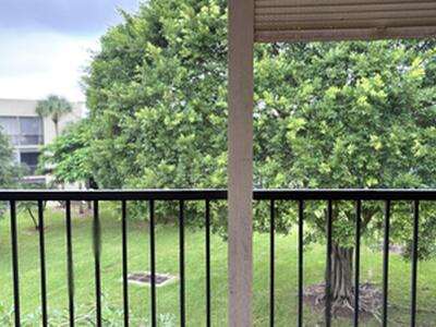 5130 Las Verdes Circle, Delray Beach, FL 33484