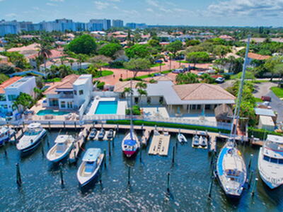 270 Captains Walk, Delray Beach, FL 33483