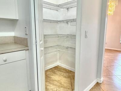 332 SW Glenwood Drive, Port Saint Lucie, FL 34984